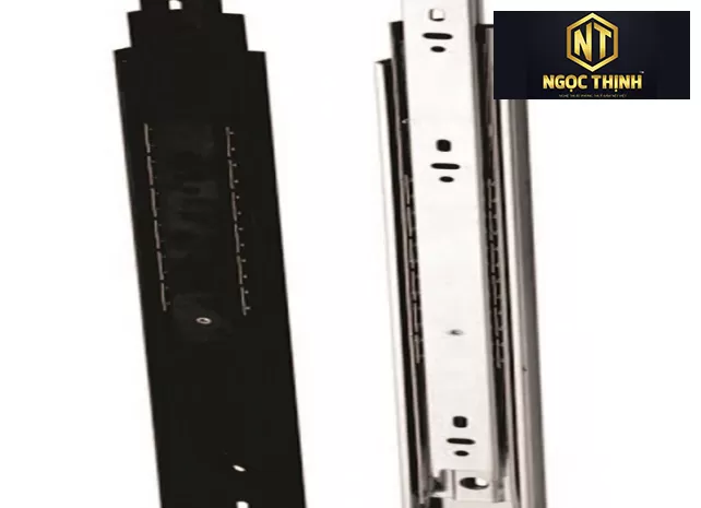 Ray bi 3 tầng không giảm chấn màu đen tại Phú Thạnh